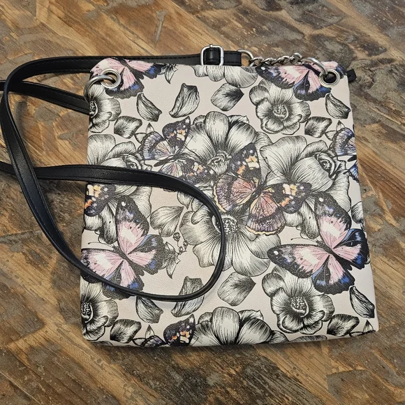 Koltov Floral Butterfly Crossbody Bag - Black and Pink - Picture 5 of 9